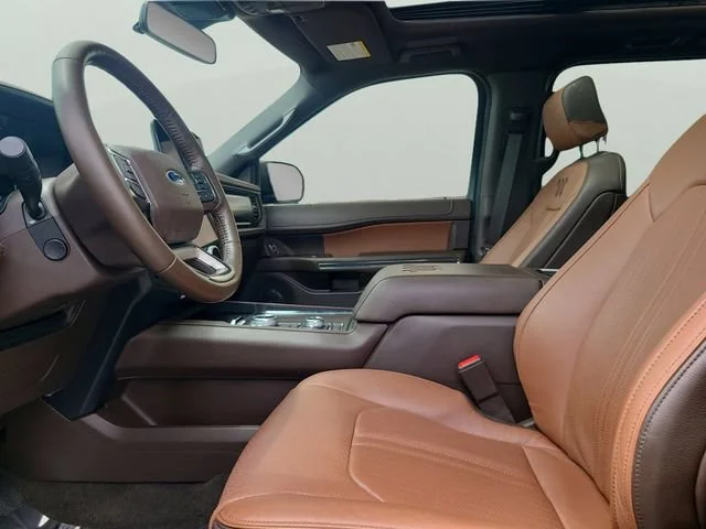 Used 2022  Ford King Ranch image 20