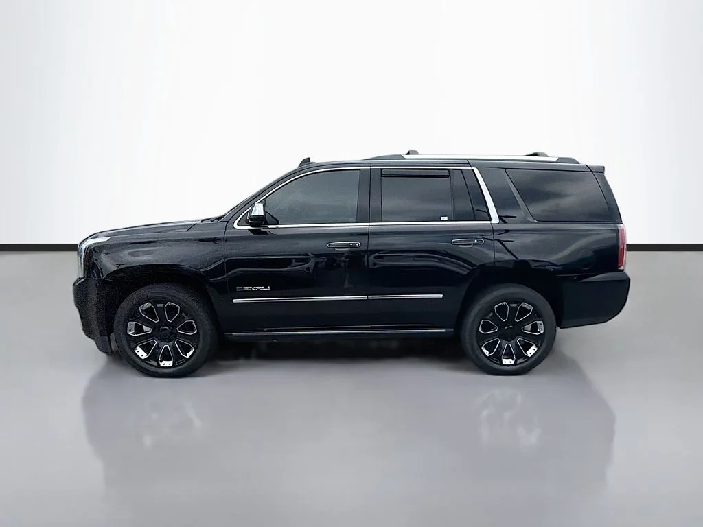 Used 2019 Onyx Black GMC Denali image 8