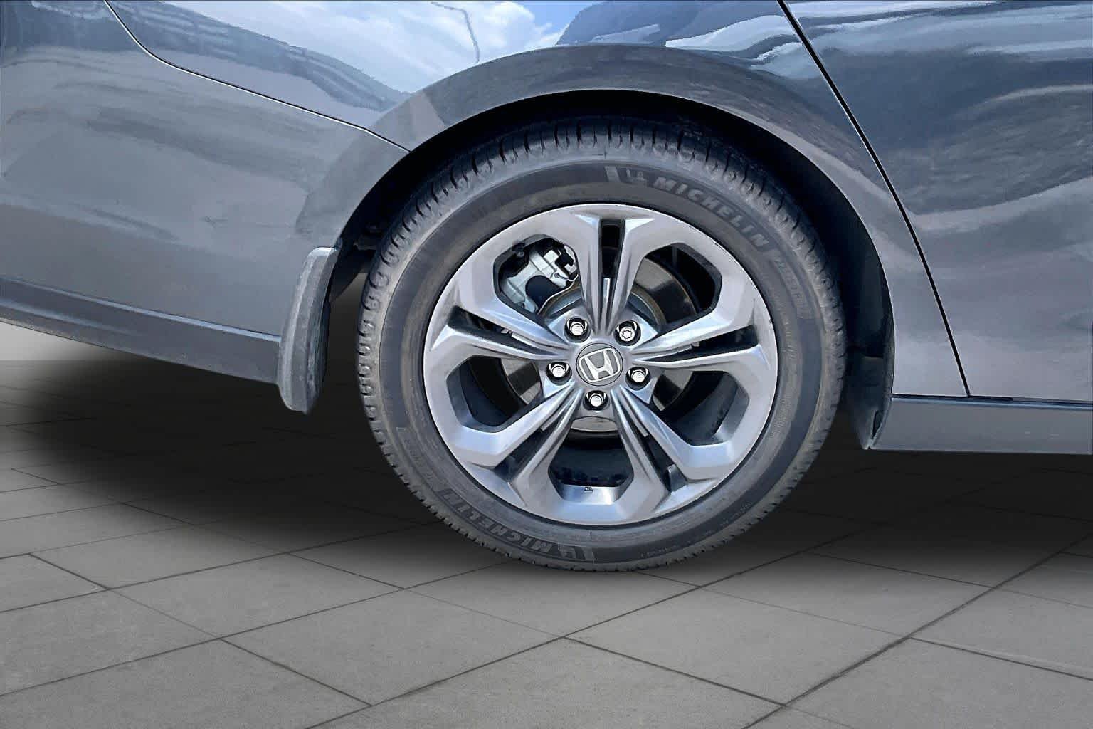 Used 2023 Meteorite Gray Metallic Honda EX image 10