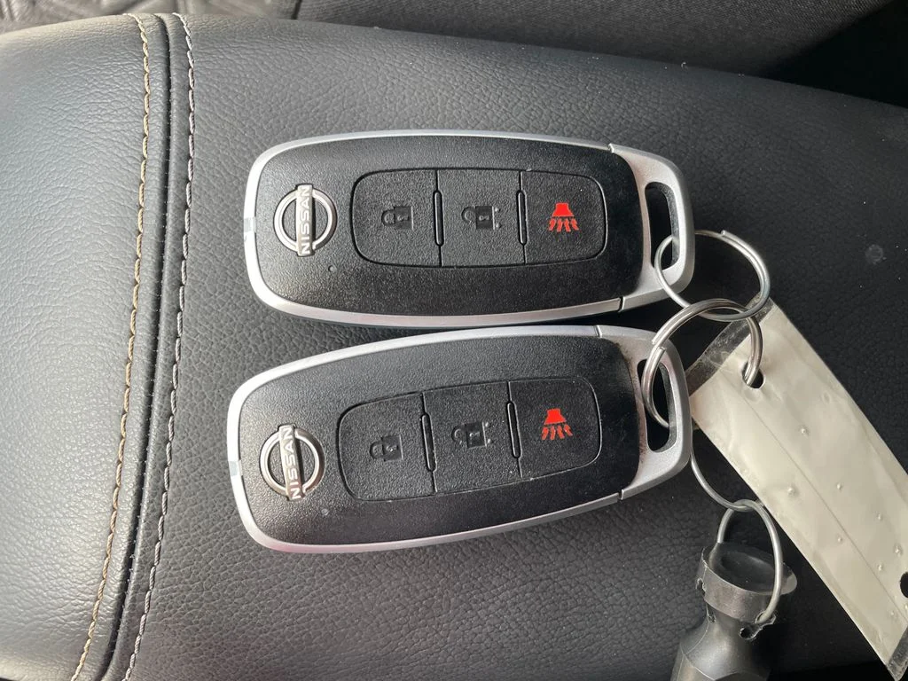 Used 2025 Red Nissan SV image 29