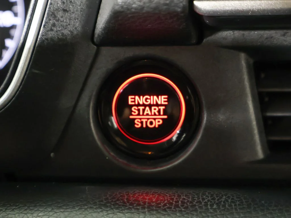 Used 2023 White Honda EX-L image 42