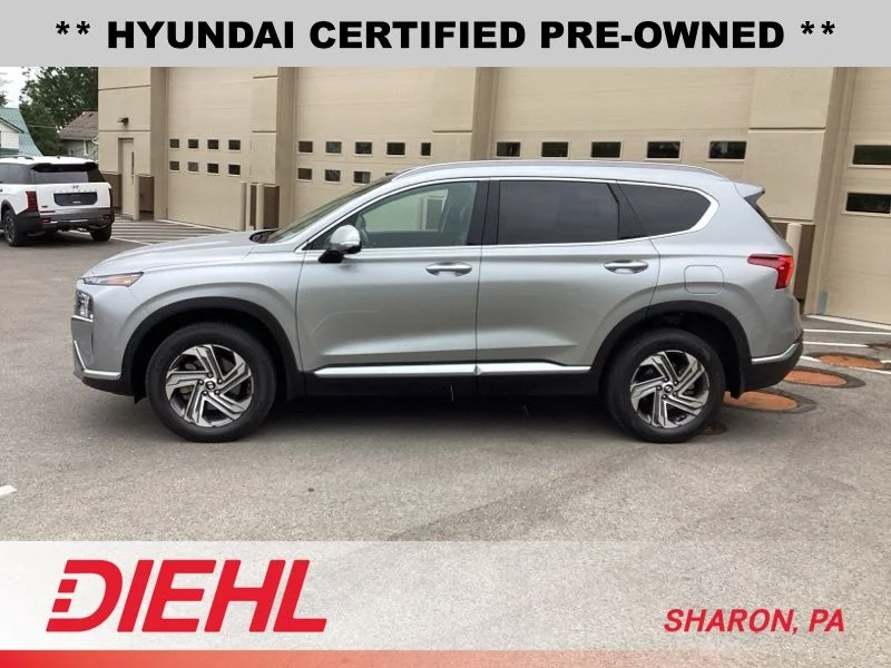 Used 2023 Silver Hyundai SEL image 4
