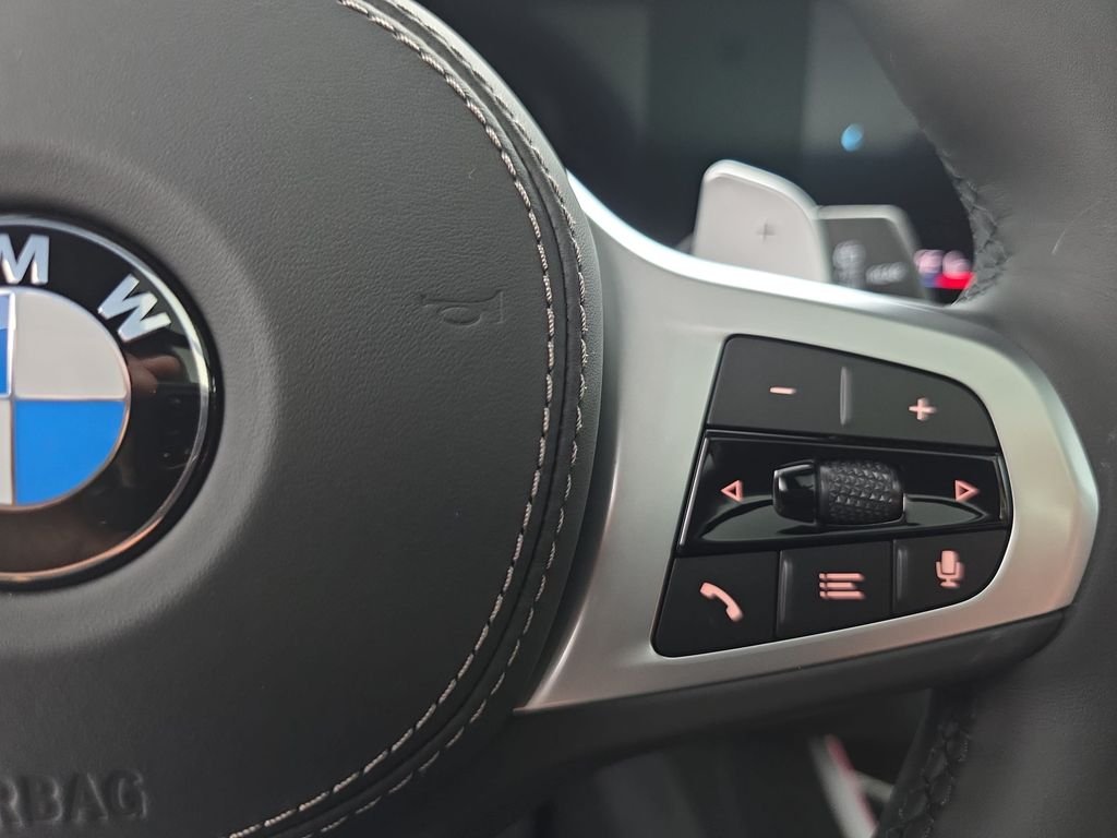 New 2026 Alpine White BMW xDrive40i image 18