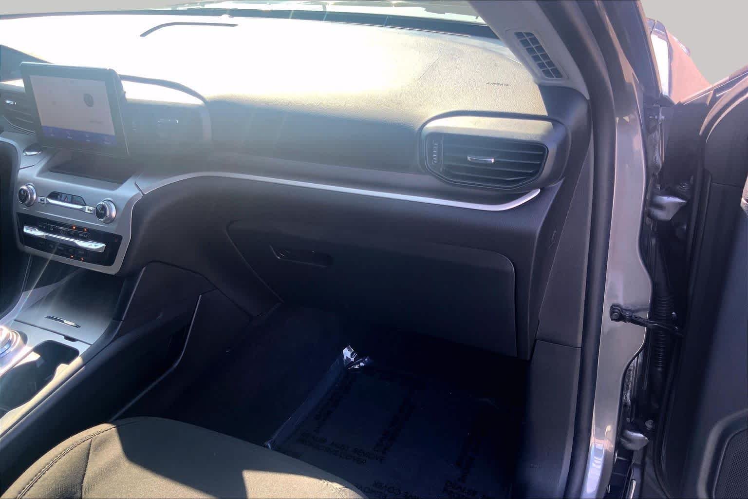 Certified Used 2022 Gray Ford XLT image 19