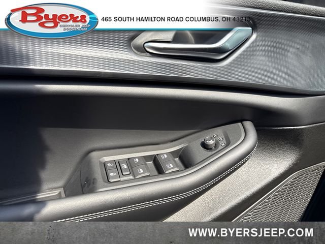 2025 Jeep Grand Cherokee L Altitude - Photo 13