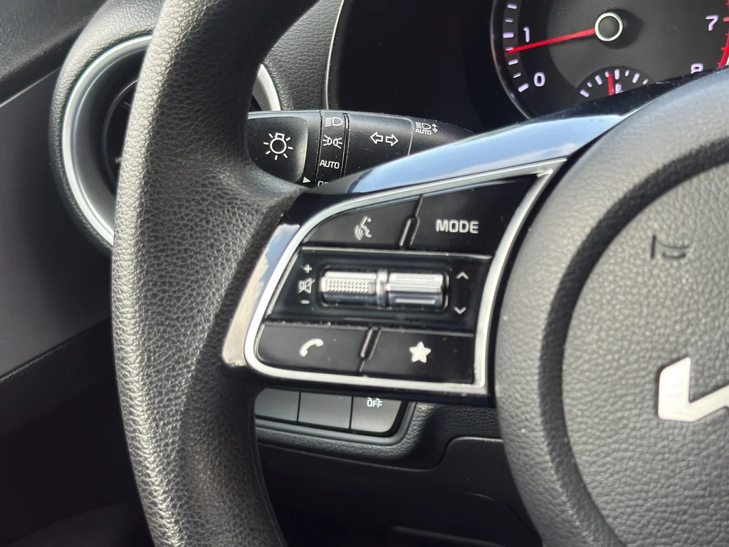 Used 2024 Black Kia LXS image 16