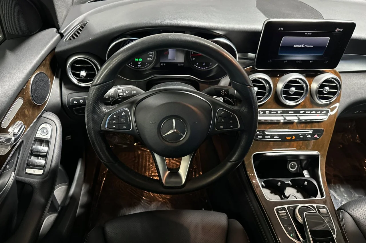 Used 2018 Selenite Grey Metallic Mercedes-Benz GLC 300 image 13
