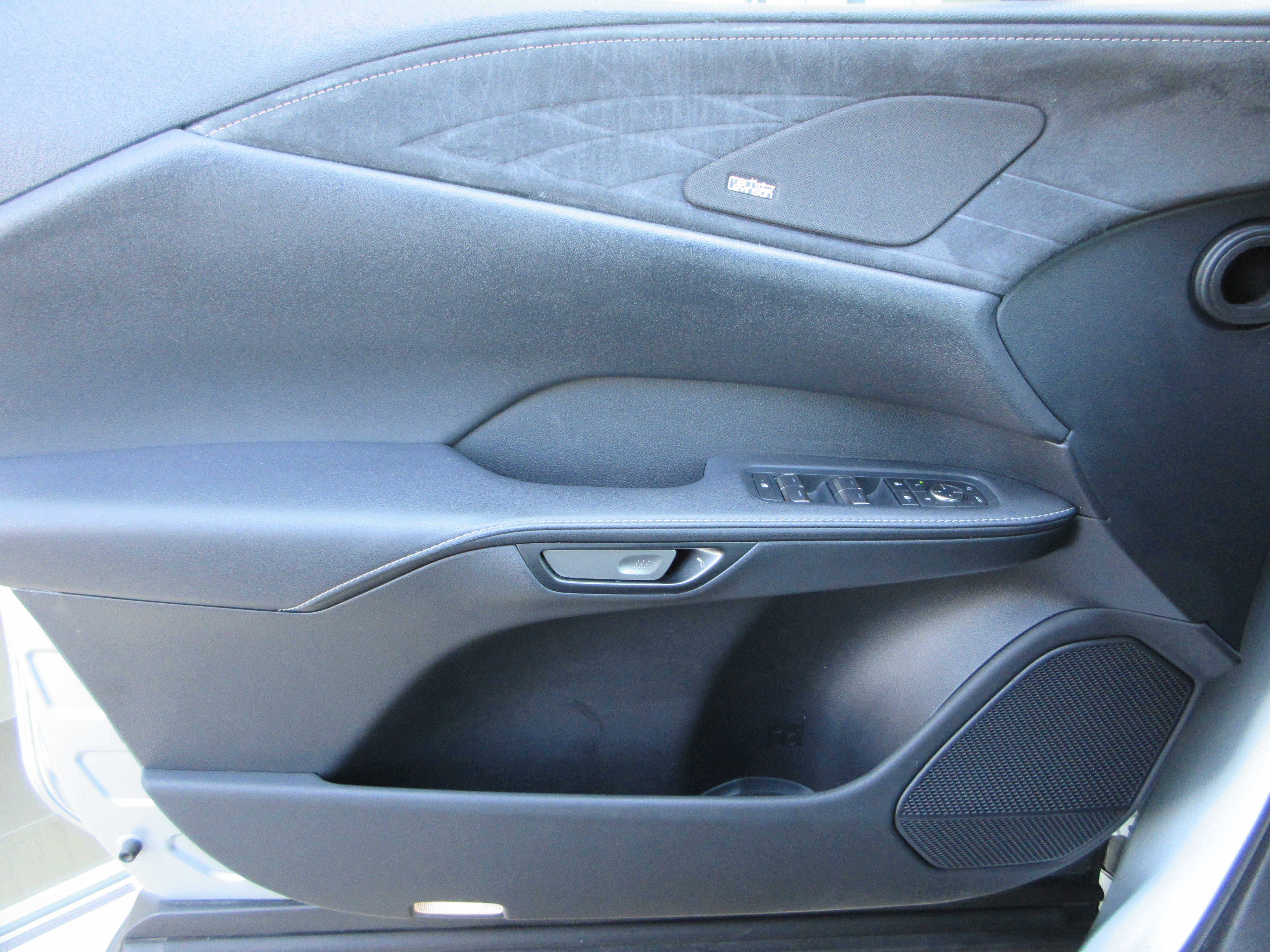 Certified Used 2024 IRIDIUM Lexus 500h F SPORT Performance image 30
