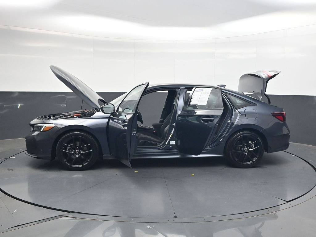 Used 2025  Honda Sport image 48