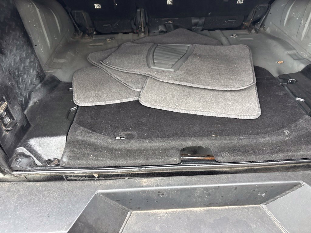 Certified Used 2016 Black Jeep Unlimited Sport image 34