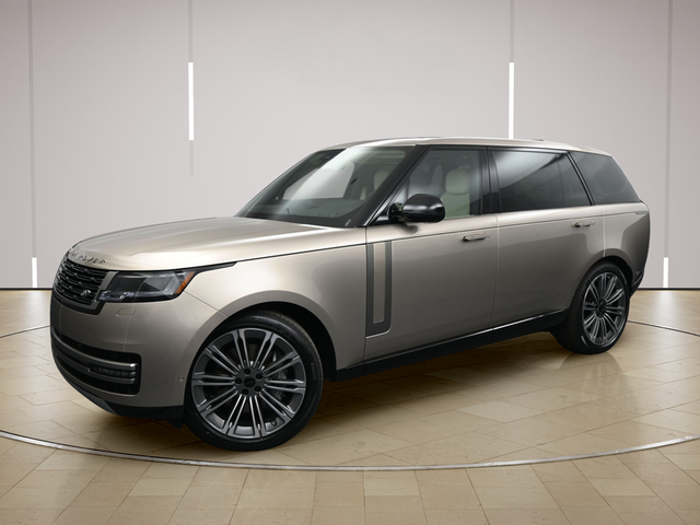 2026 Land Rover Range Rover SE LWB 7-Seats / V8