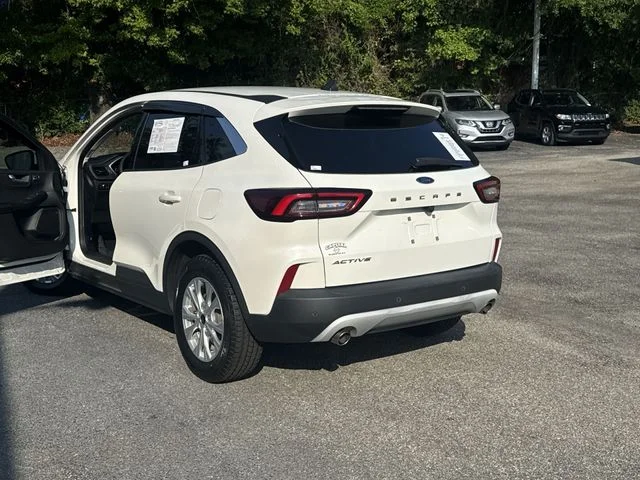 Used 2023 White Ford Active image 34