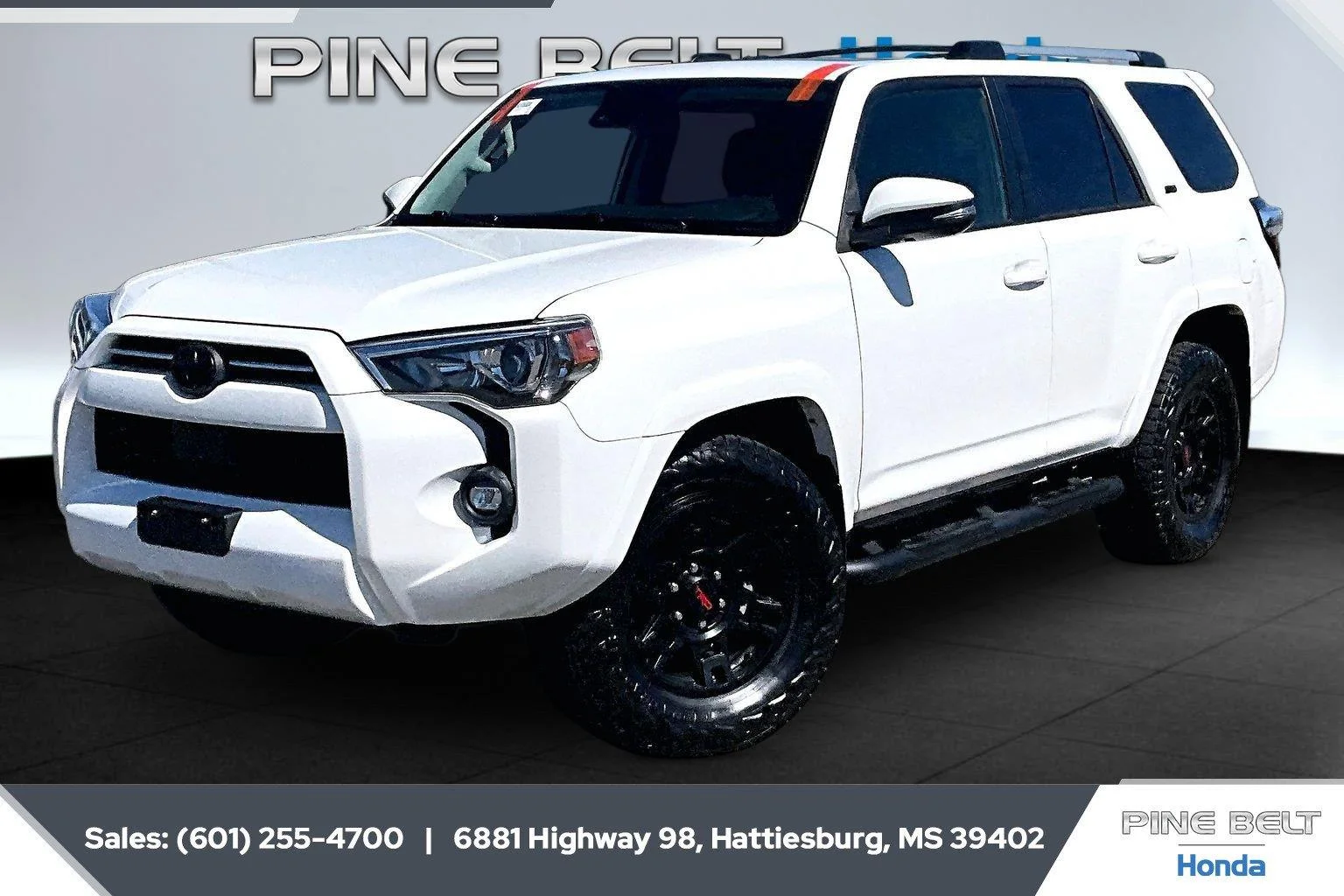 Used 2023 Ice Cap Toyota SR5 Premium image 10