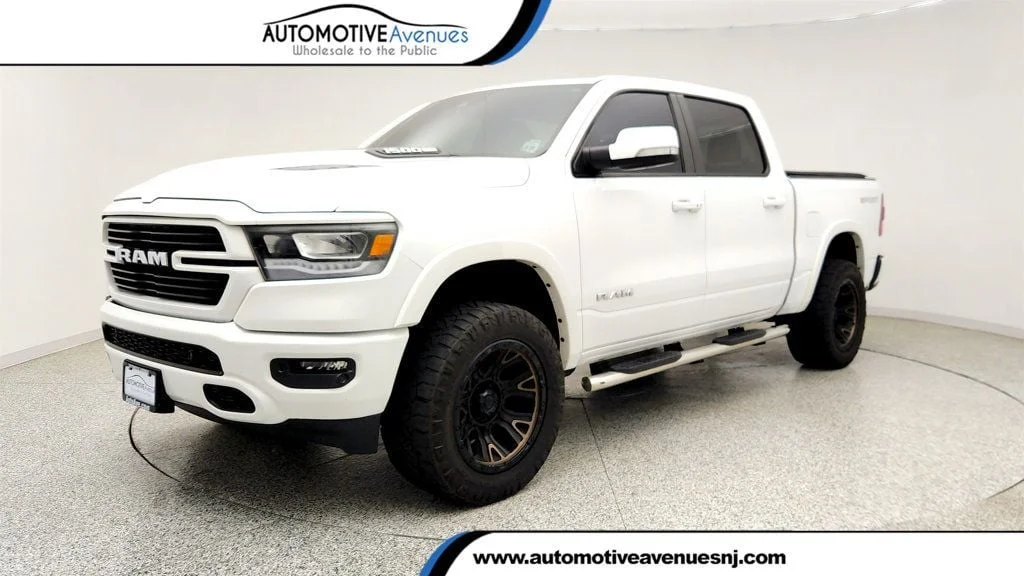 2021 RAM 1500 Laramie 4x4 Crew Cab 5'7's photo