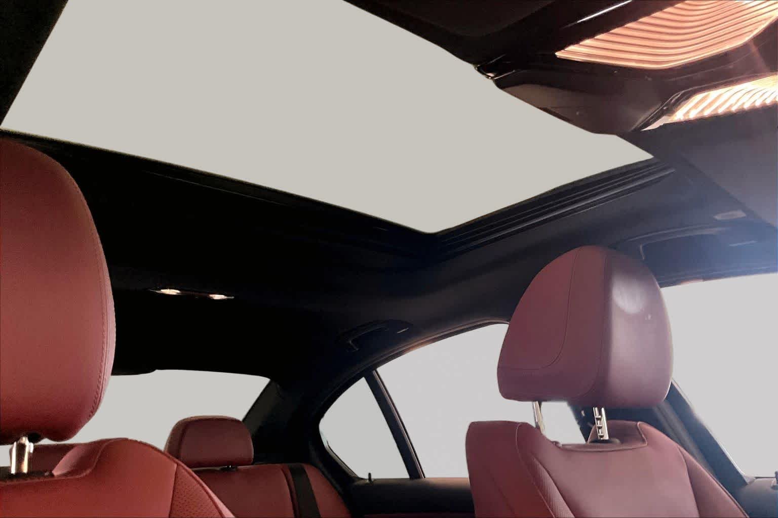 Used 2024 Skyscraper Grey Metallic BMW M340i xDrive image 12