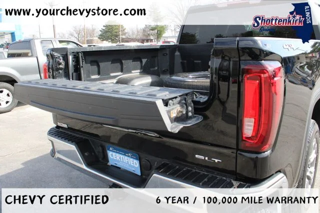 Used 2025 Black GMC SLT image 6