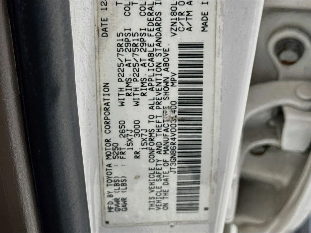 Used 1997  Toyota SR5 image 35