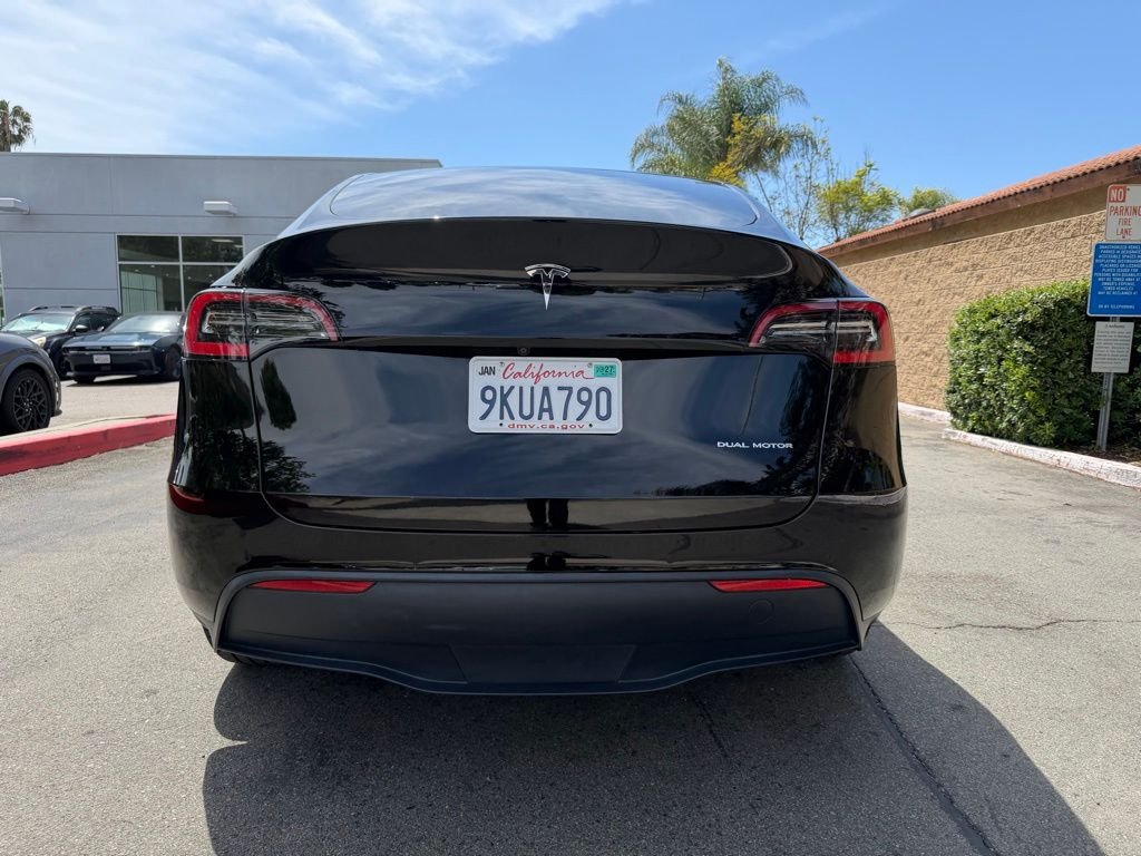 Used 2021 Black Tesla Long Range image 12