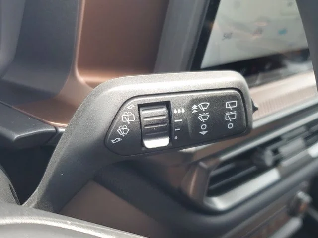 New 2026 Carbonized Gray Metallic Ford Outer Banks® image 29