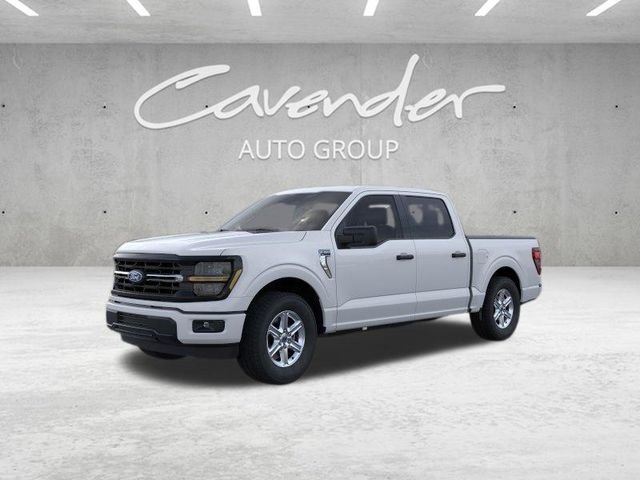 New 2026 White Ford XLT image 1