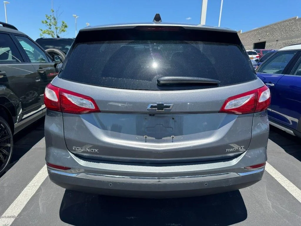 Used 2018 Satin Steel Metallic Chevrolet LT image 3