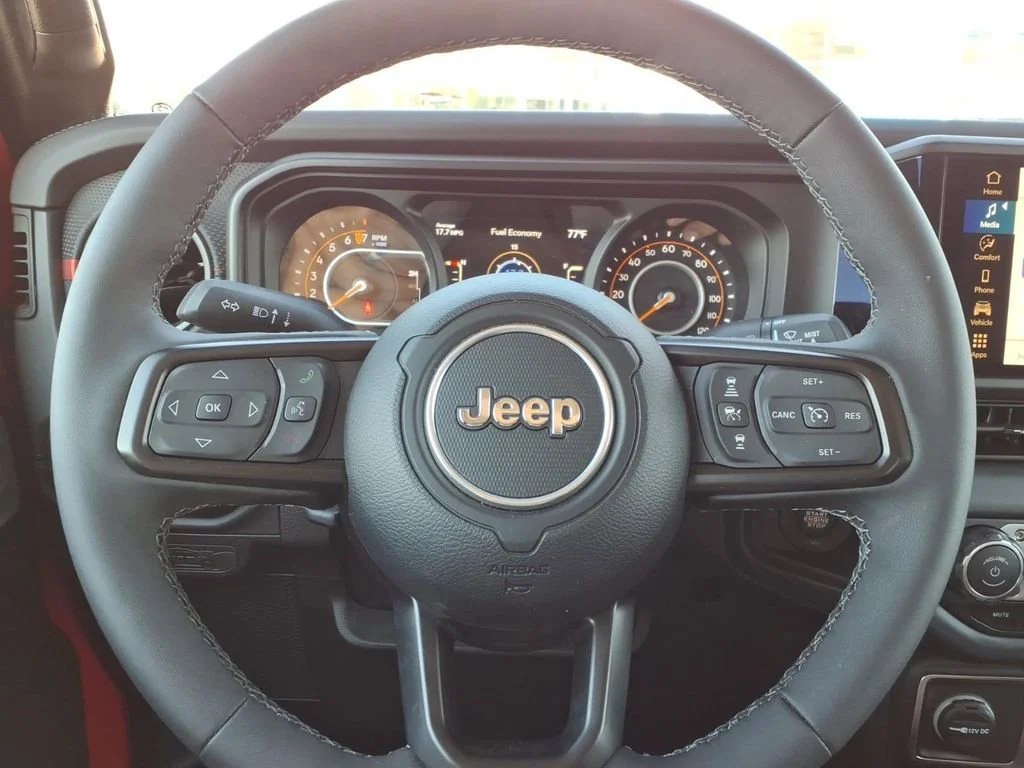 Used 2025 Red Jeep Rubicon image 21