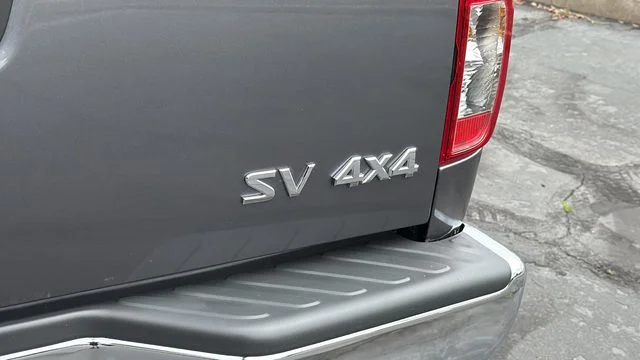 Used 2021 Gun Metallic Nissan SV image 11