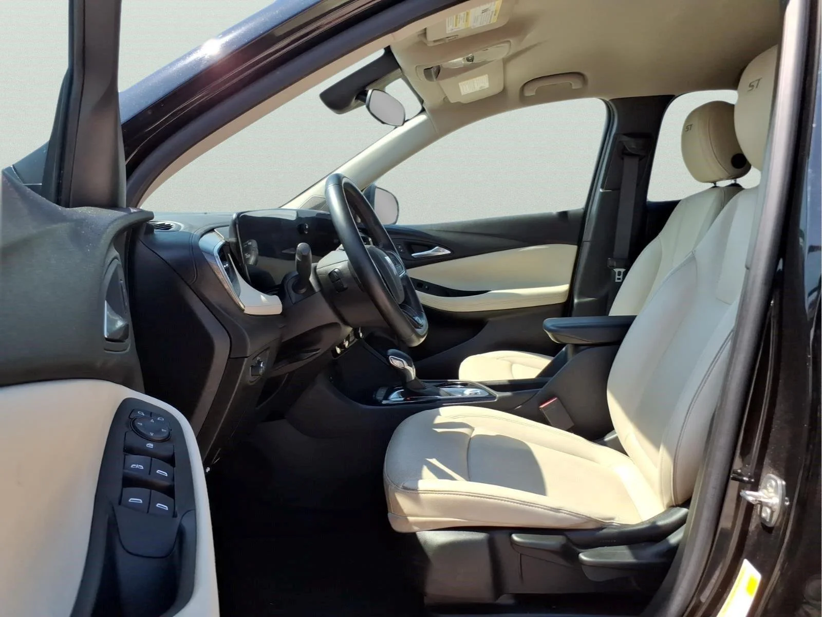 Used 2024 Ebony Twilight Metallic Buick Sport Touring image 16