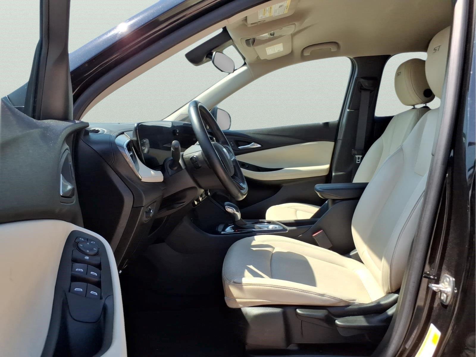 Used 2024 Ebony Twilight Metallic Buick Sport Touring image 16