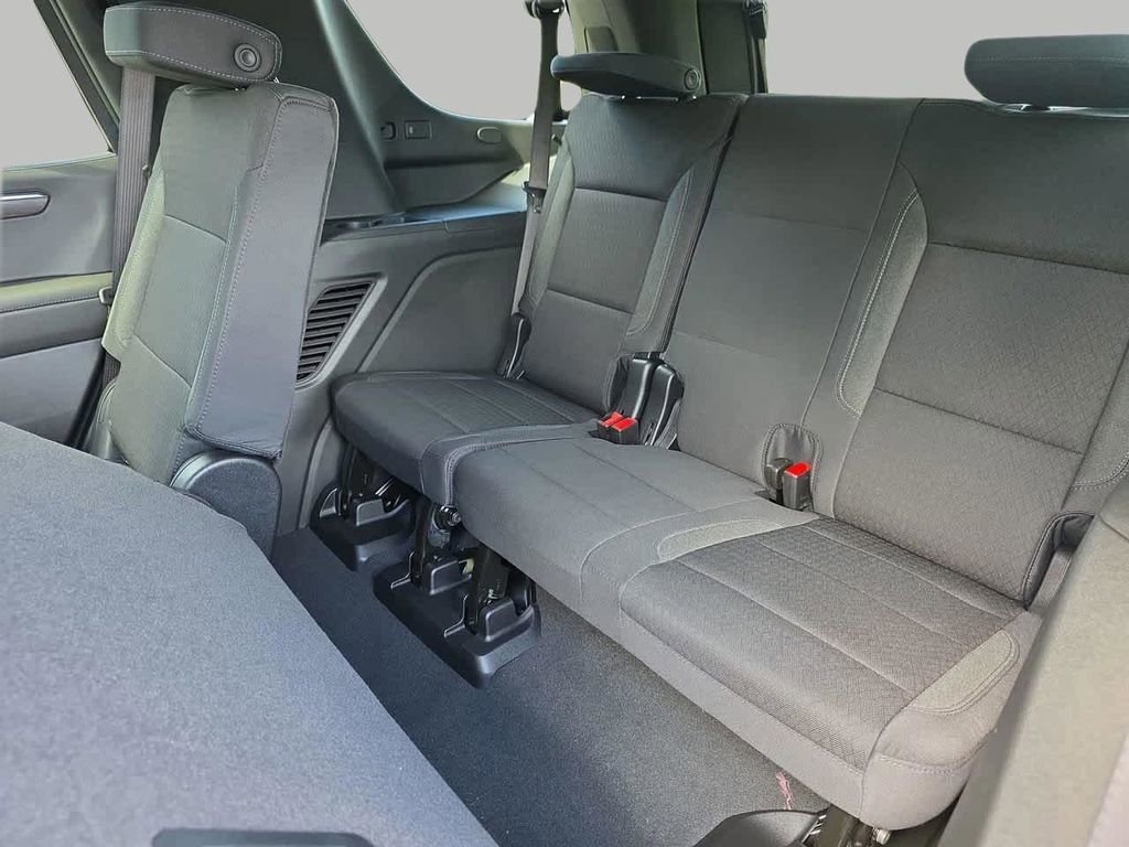 2026 Chevrolet Tahoe LS - Photo 14