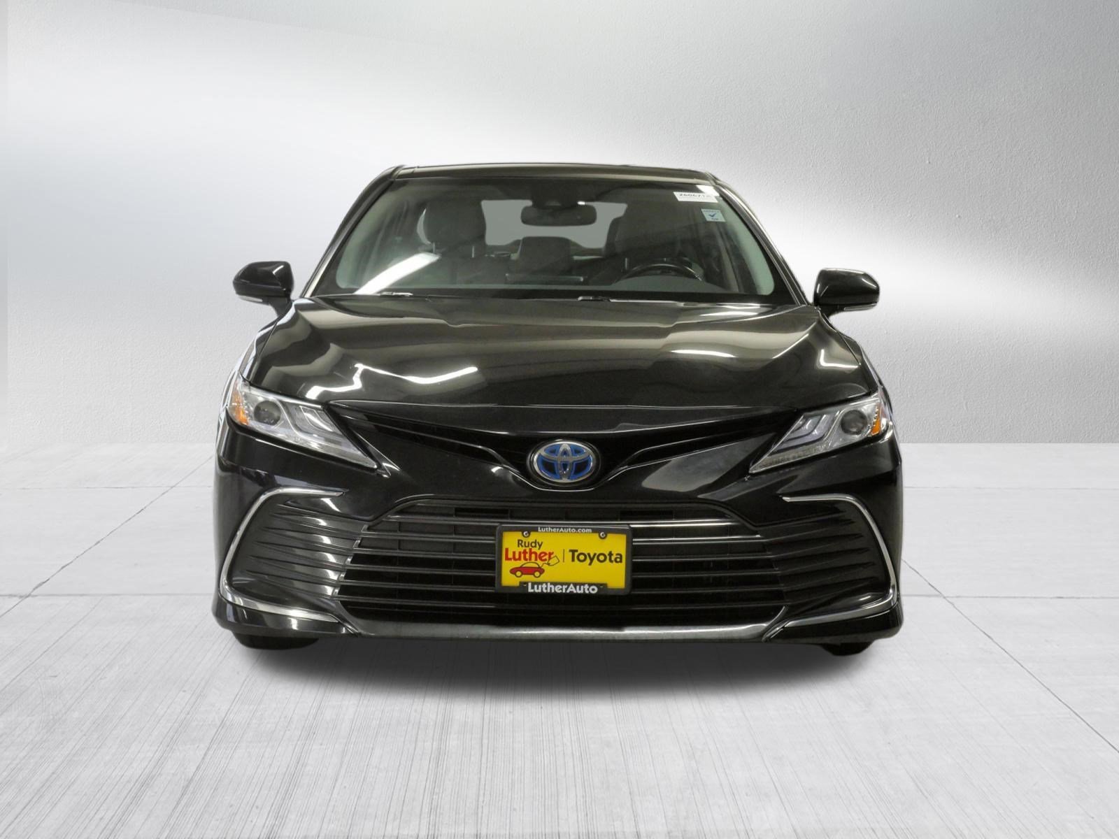 Certified 2022 Toyota Camry XLE with VIN 4T1F31AK2NU579334 for sale in Golden Valley, Minnesota