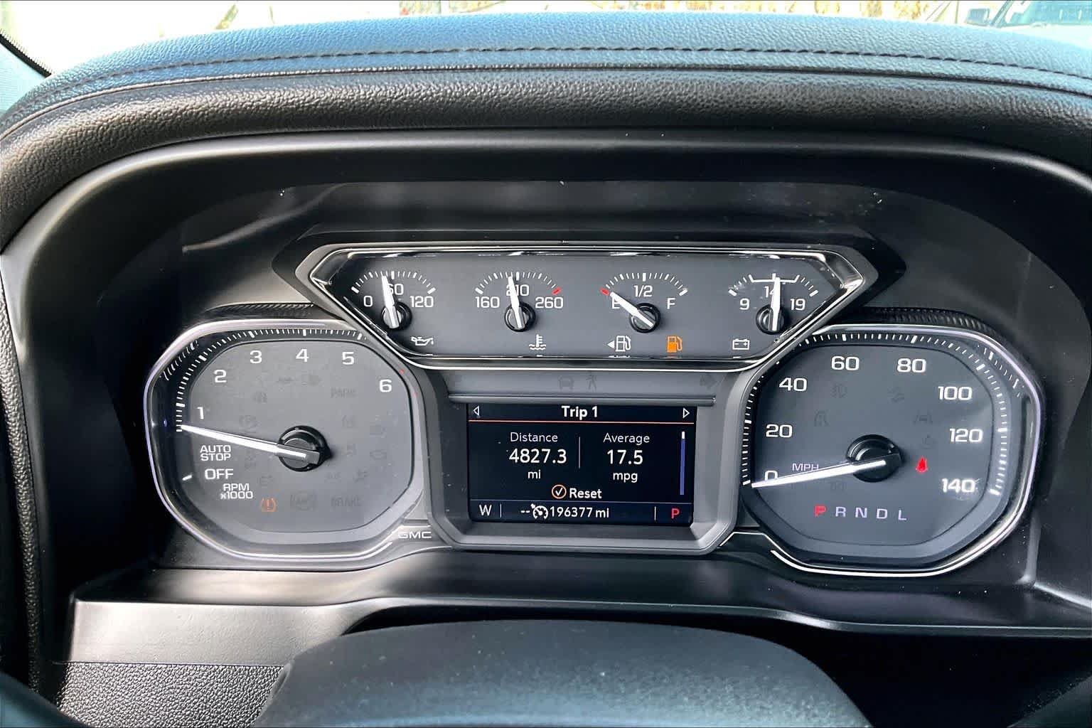 Used 2020 RED QUARTZ TINTCOAT GMC SLT image 25