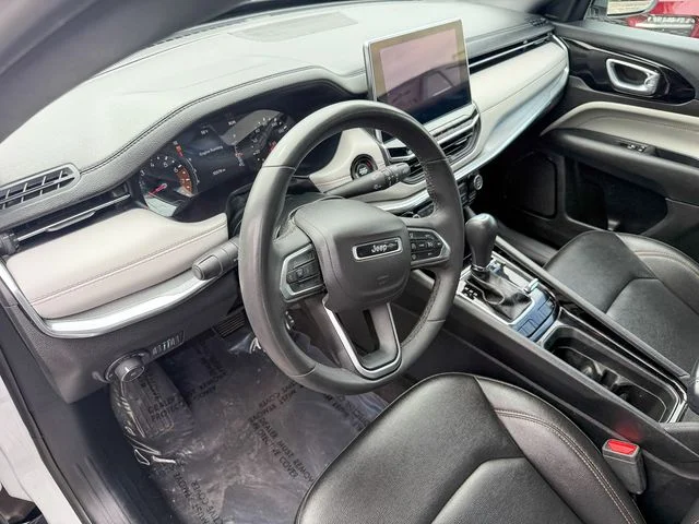 Used 2024 White Jeep Limited image 11