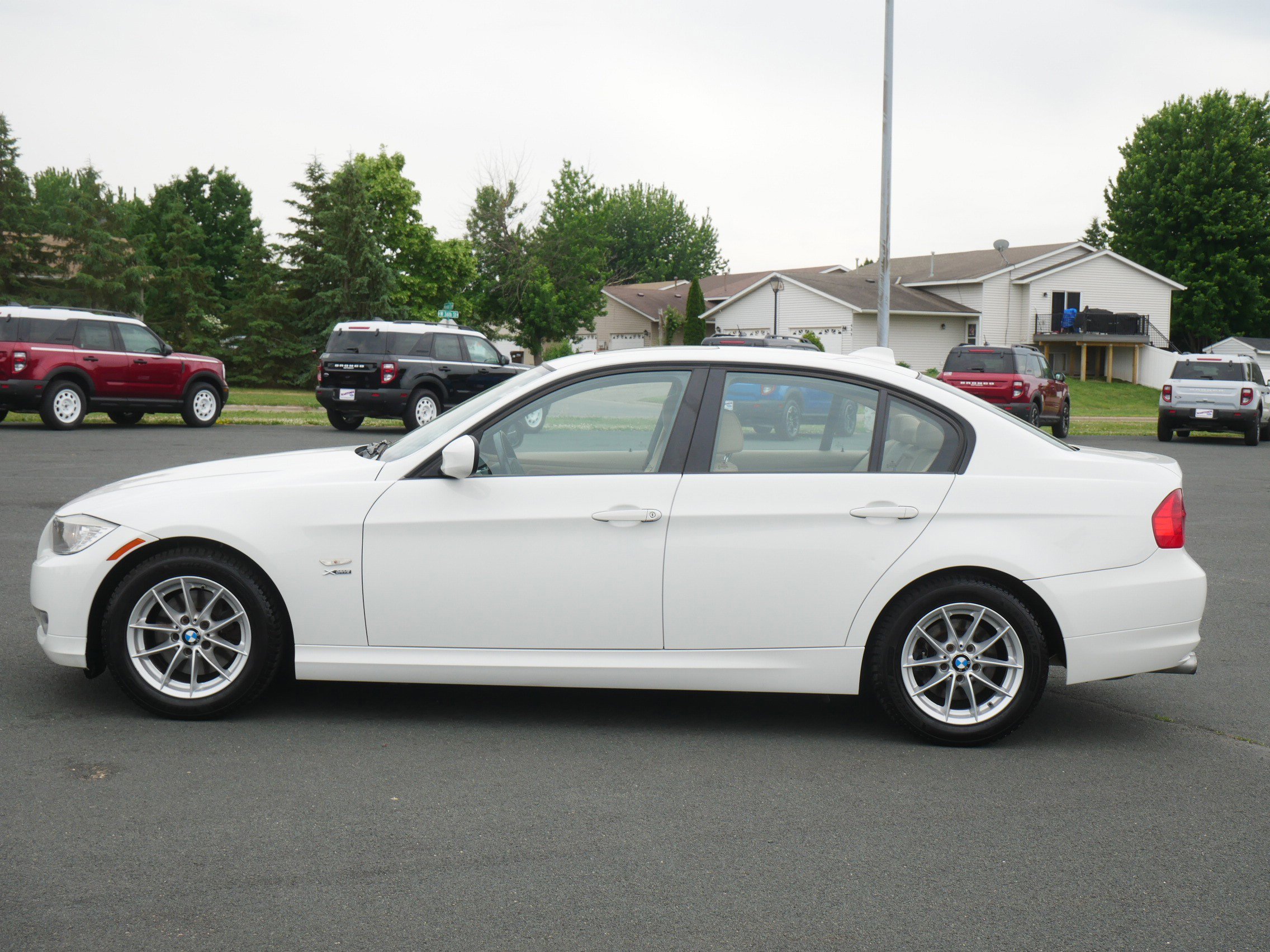 Used 2010 BMW 3 Series 328i with VIN WBAPK7C5XAA459215 for sale in Northfield, Minnesota