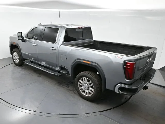 Used 2024 Sterling Metallic GMC SLT image 36