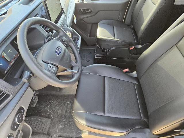 New 2026 Oxford White Ford Cargo Van image 28