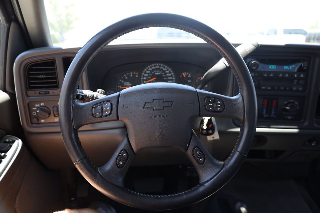 Used 2007 Blue Granite Metallic Chevrolet DRW LT1 image 13