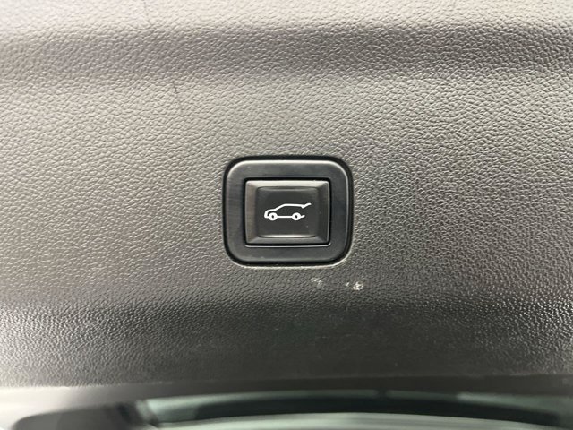 Used 2021 Black Chevrolet High Country image 35