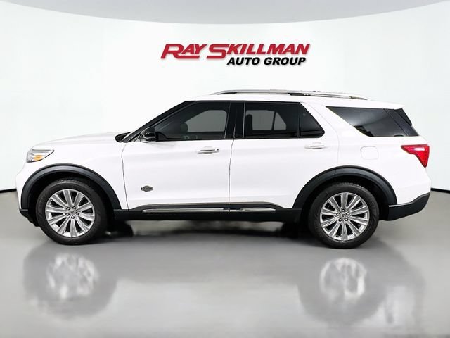 Used 2022 White Ford King Ranch image 4