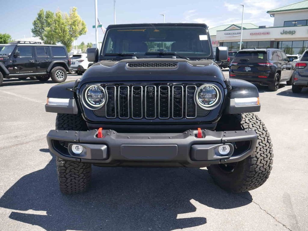 New 2026 Black Clear-Coat Exterior Paint Jeep  image 2
