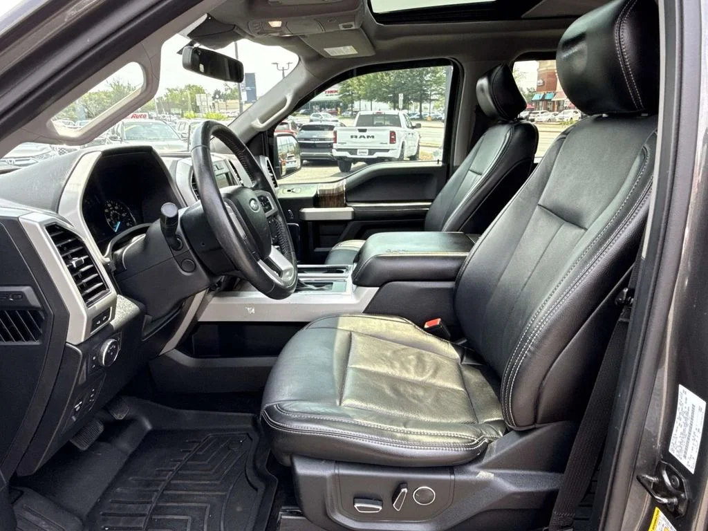 Used 2018 Gray Ford Lariat image 14