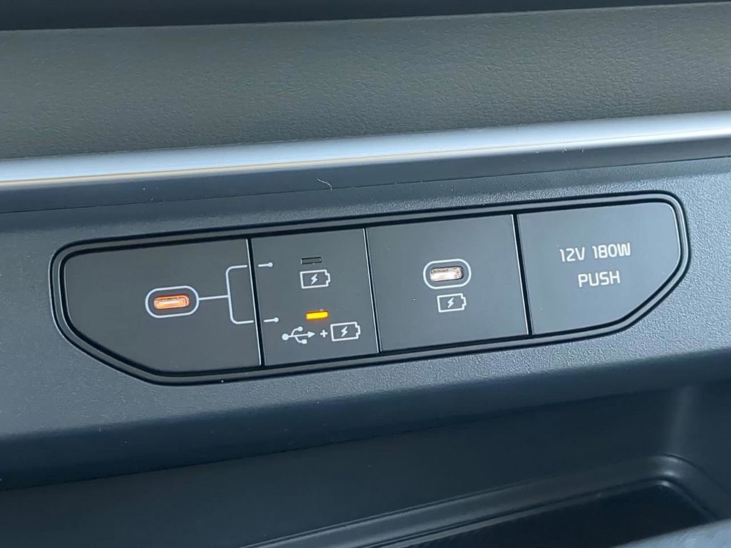 New 2026 Snow White Pearl Kia LX image 24