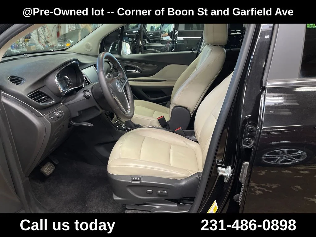 Used 2017 Black Buick Essence image 14