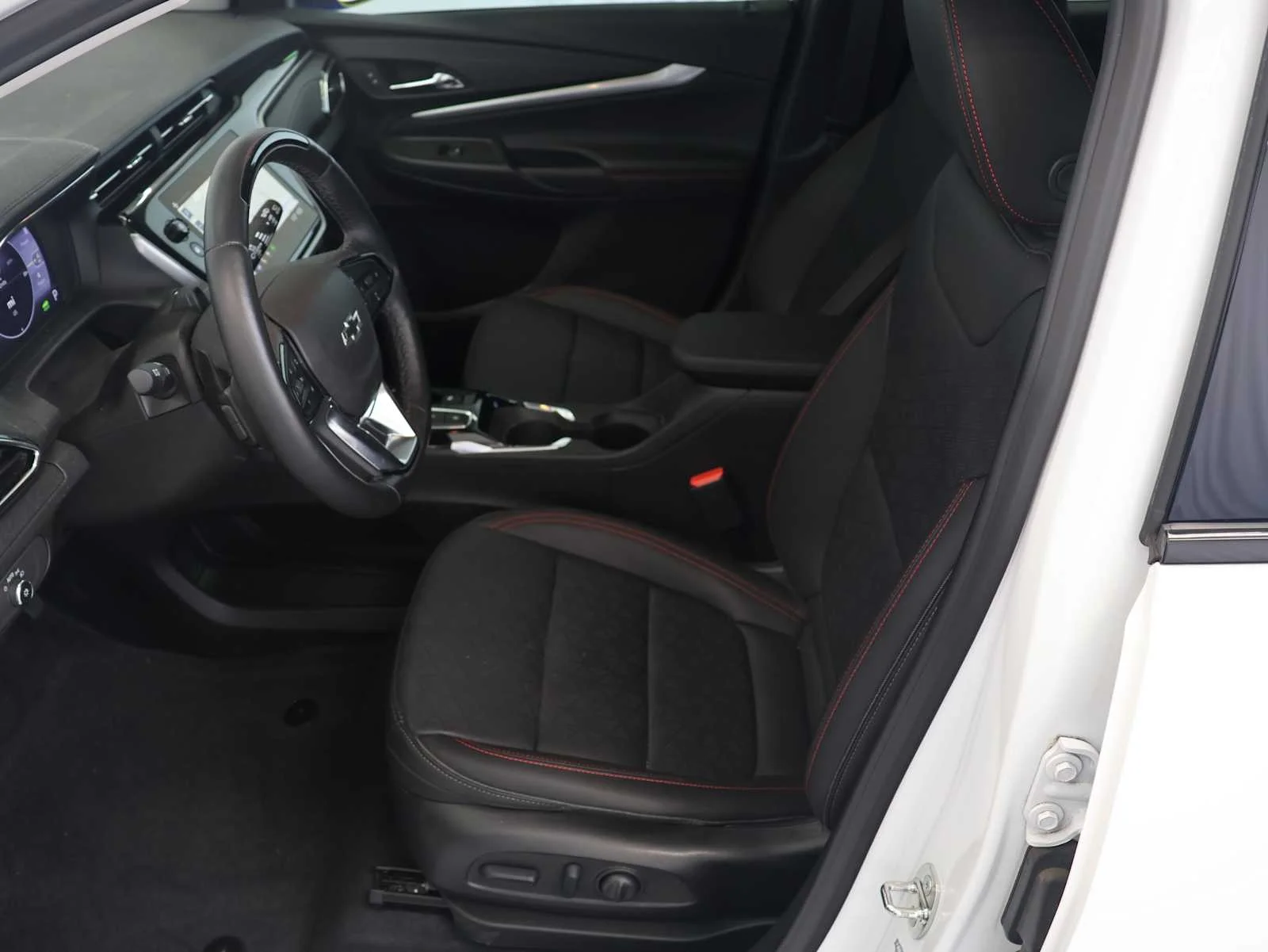 Used 2023 Summit White Chevrolet Premier image 13