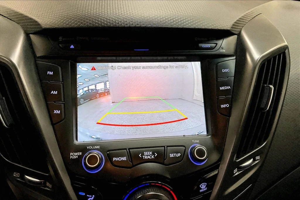 Used 2016 Silver Hyundai Turbo image 21