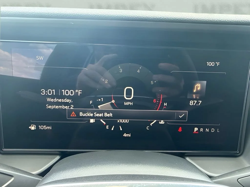 New 2027 Summit White GMC Elevation image 26