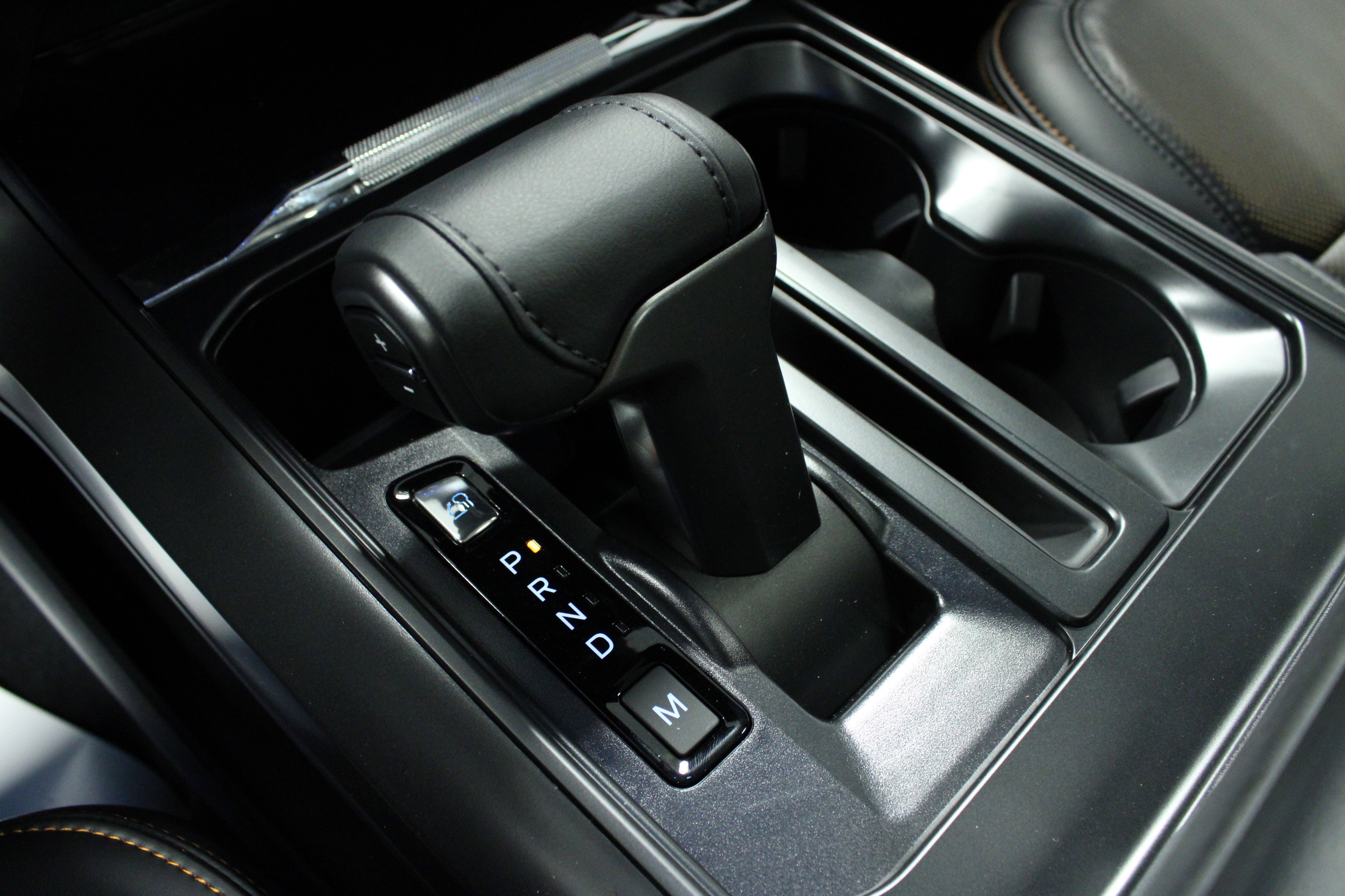 New 2026 Carbonized Gray Metallic Ford Tremor image 25