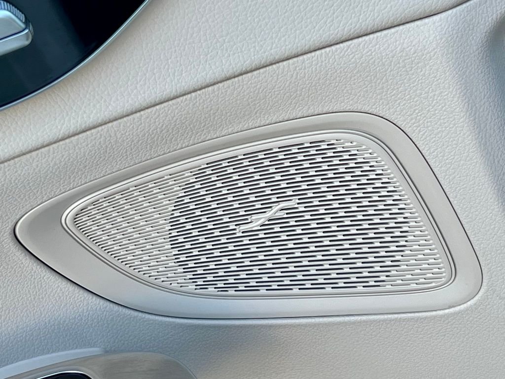 2024 Mercedes-Benz C-Class Sedan C 300 - Photo 24