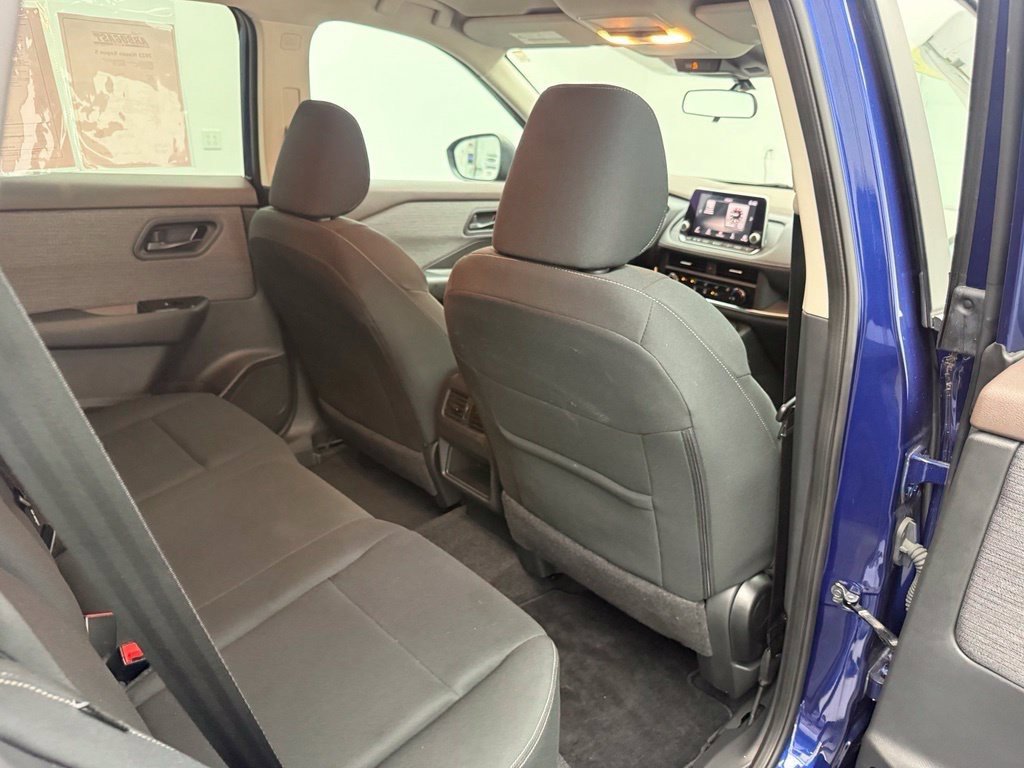 Used 2023 Blue Nissan S image 37