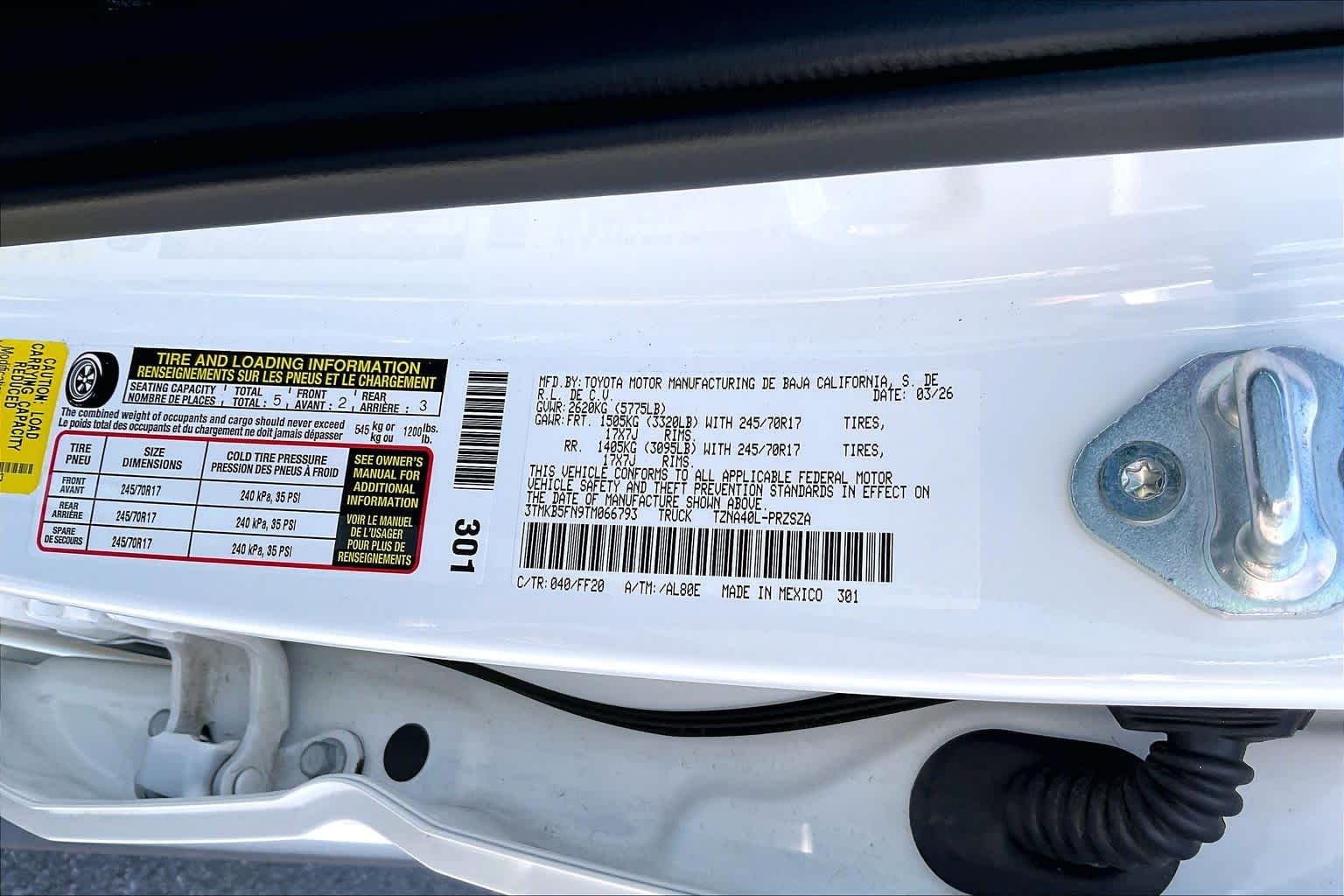 Used 2026 Ice Cap Toyota SR5 image 33